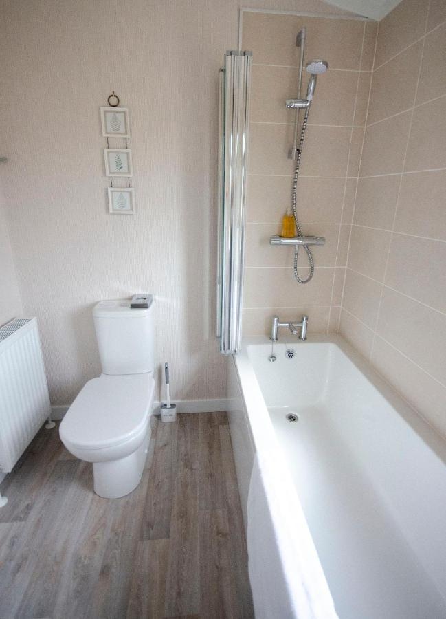 Hollicarrs Holiday Park - Hares Leap Riccall Esterno foto
